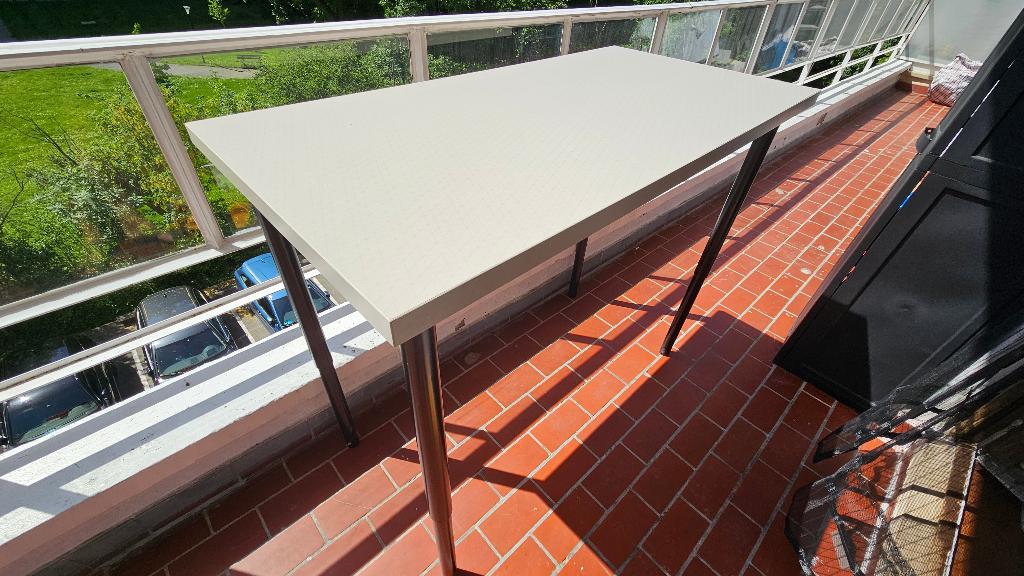 IKEA Tafel / Bureau 120x60 — Verstelbare poten (Olov), Huis en Inrichting, Tafels | Statafels, Ophalen, In hoogte verstelbaar
