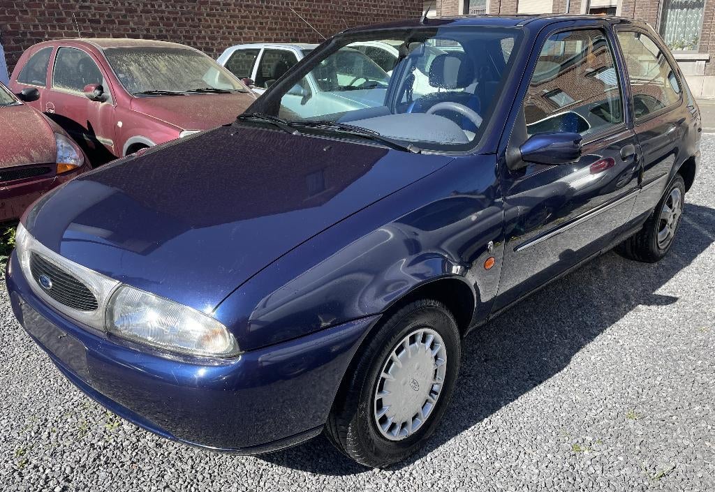 FORD FIESTA 1.3 ESS 1998  1ER PROPRIO, Auto's, Voorwielaandrijving, Stof, 1242 cc, 4 cilinders