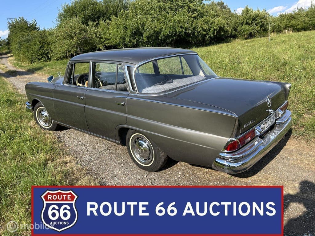 Mercedes-Benz 220 S | Route 66 Auctions, foto 4