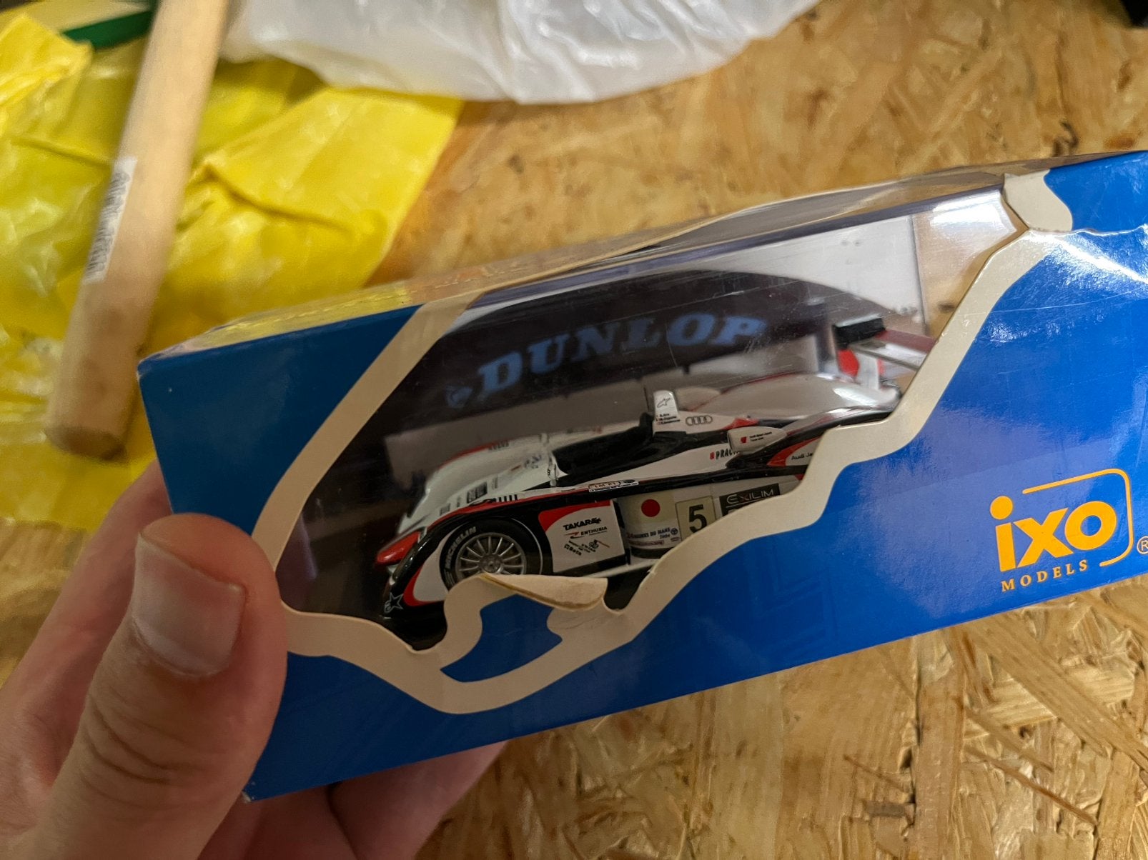 Audi R8 24h Le mans Ixo, Ophalen of Verzenden, Zo goed als nieuw, Auto