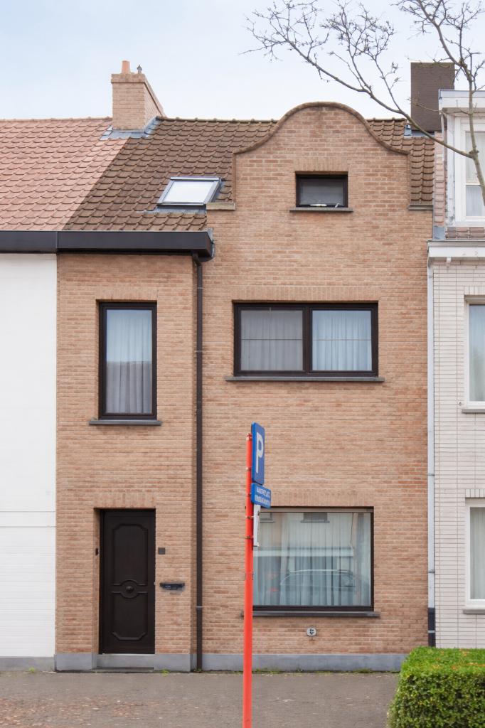 HUIS MET 3 SLAAPKAMERS, EPC C , ELEK CONFORM , ASBEST VRIJ, 110 m², 3 kamers, Oostende, Provincie West-Vlaanderen
