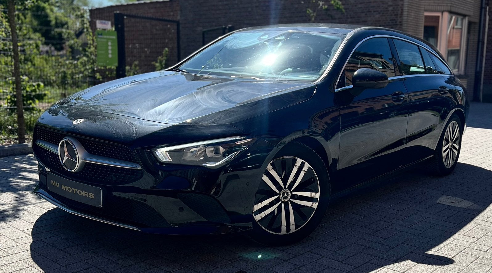Mercedes-Benz CLA-Class Shooting Brake 180 Benzine/54000km!, Auto's, Mercedes-Benz, Zwart, Leder, Bedrijf, 5 deurs
