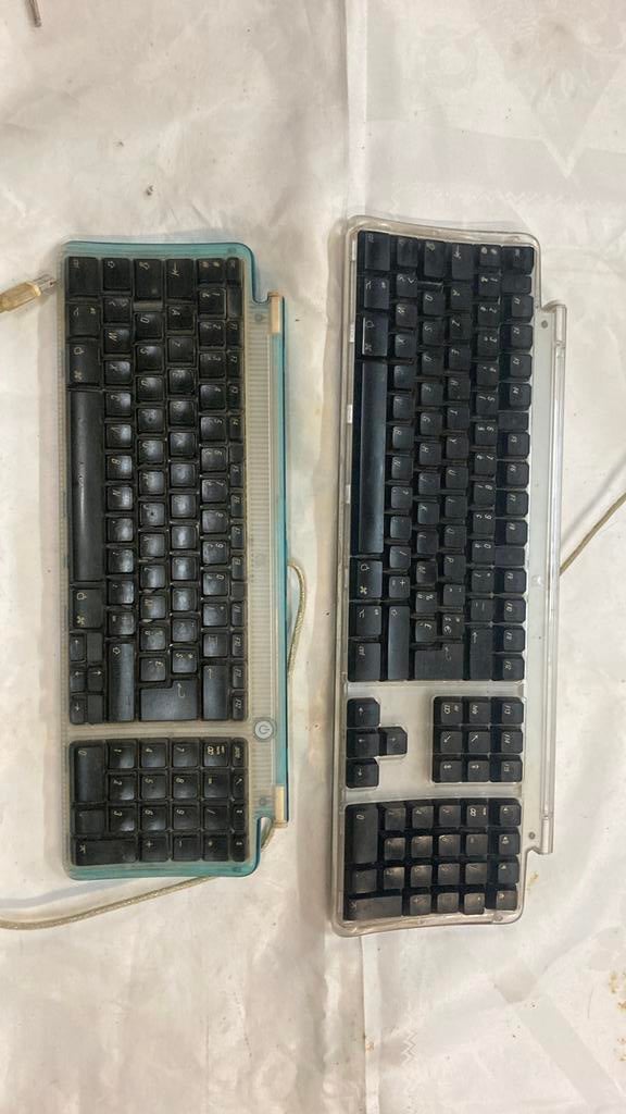 Anciens Clavier mac, Informatique & Logiciels, Enlèvement ou Envoi, Utilisé