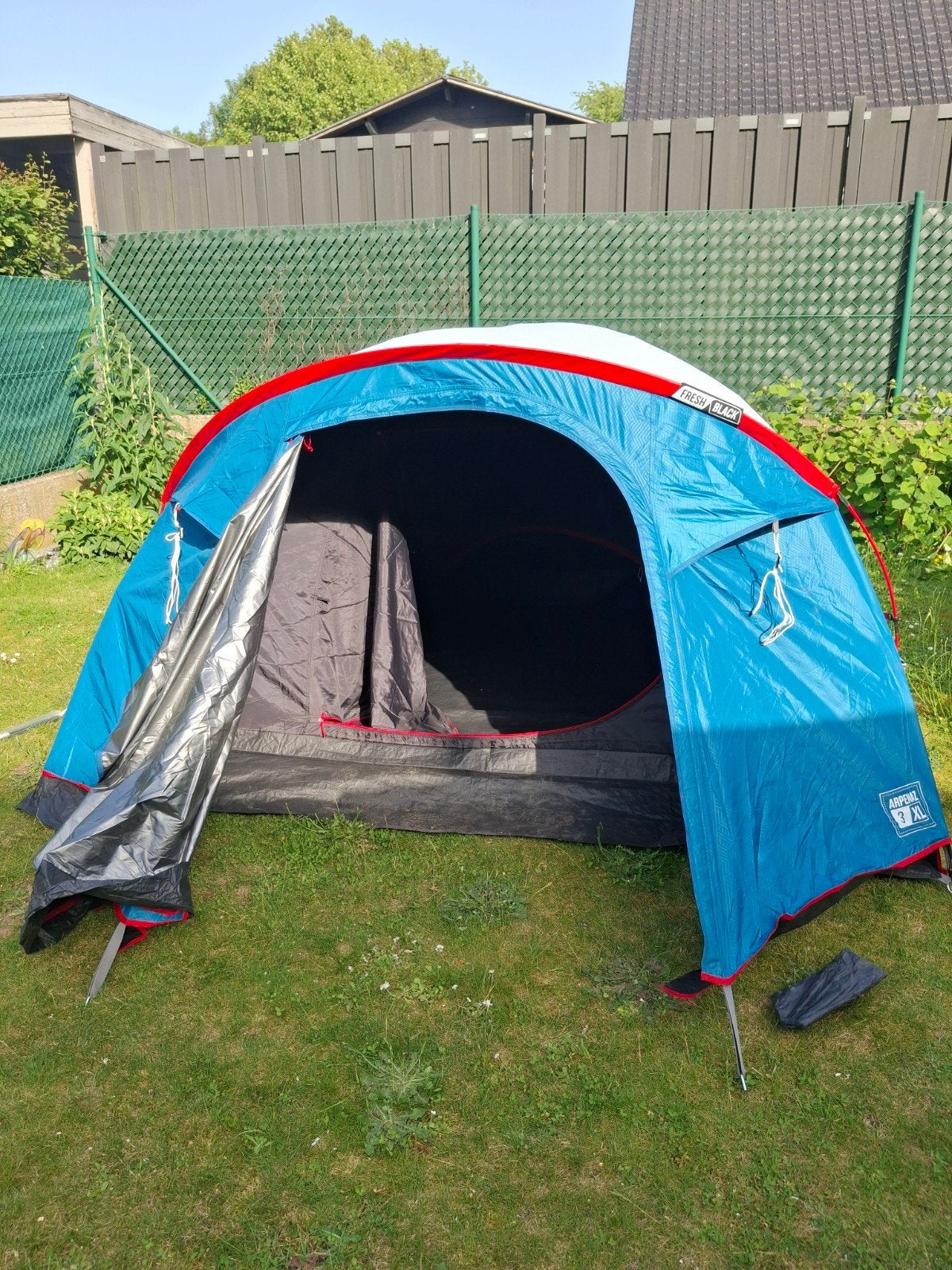 Tent Quechua Arpenaz voor 3 personen, Caravans en Kamperen, Tenten, tot en met 3, Zo goed als nieuw, Ophalen