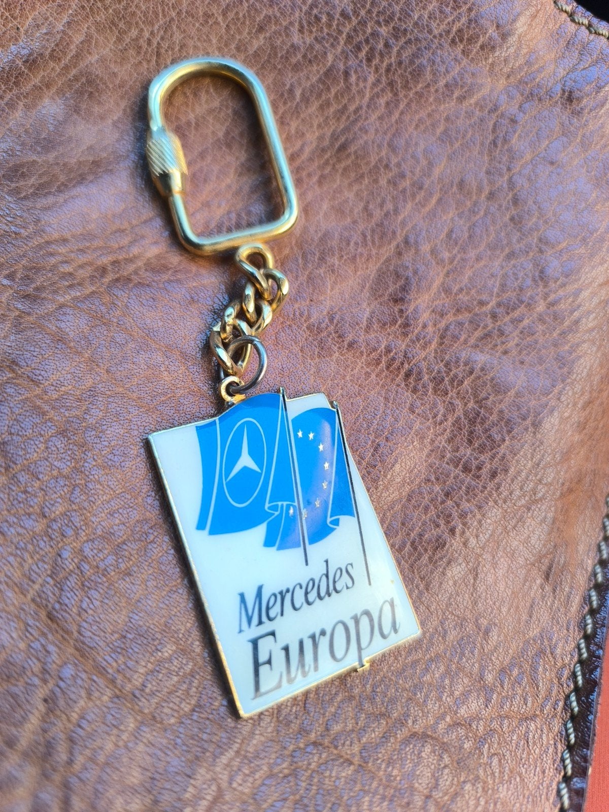 Vintage Mercedes Benz - Europa sleutelhanger, Verzamelen, Ophalen of Verzenden