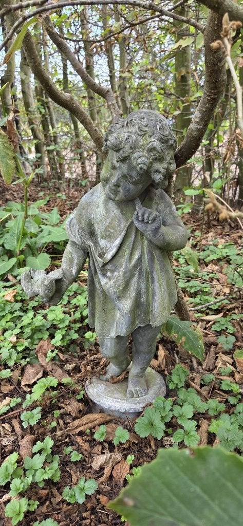 loden beeld meisje met vogeltje, Tuin en Terras, Ophalen