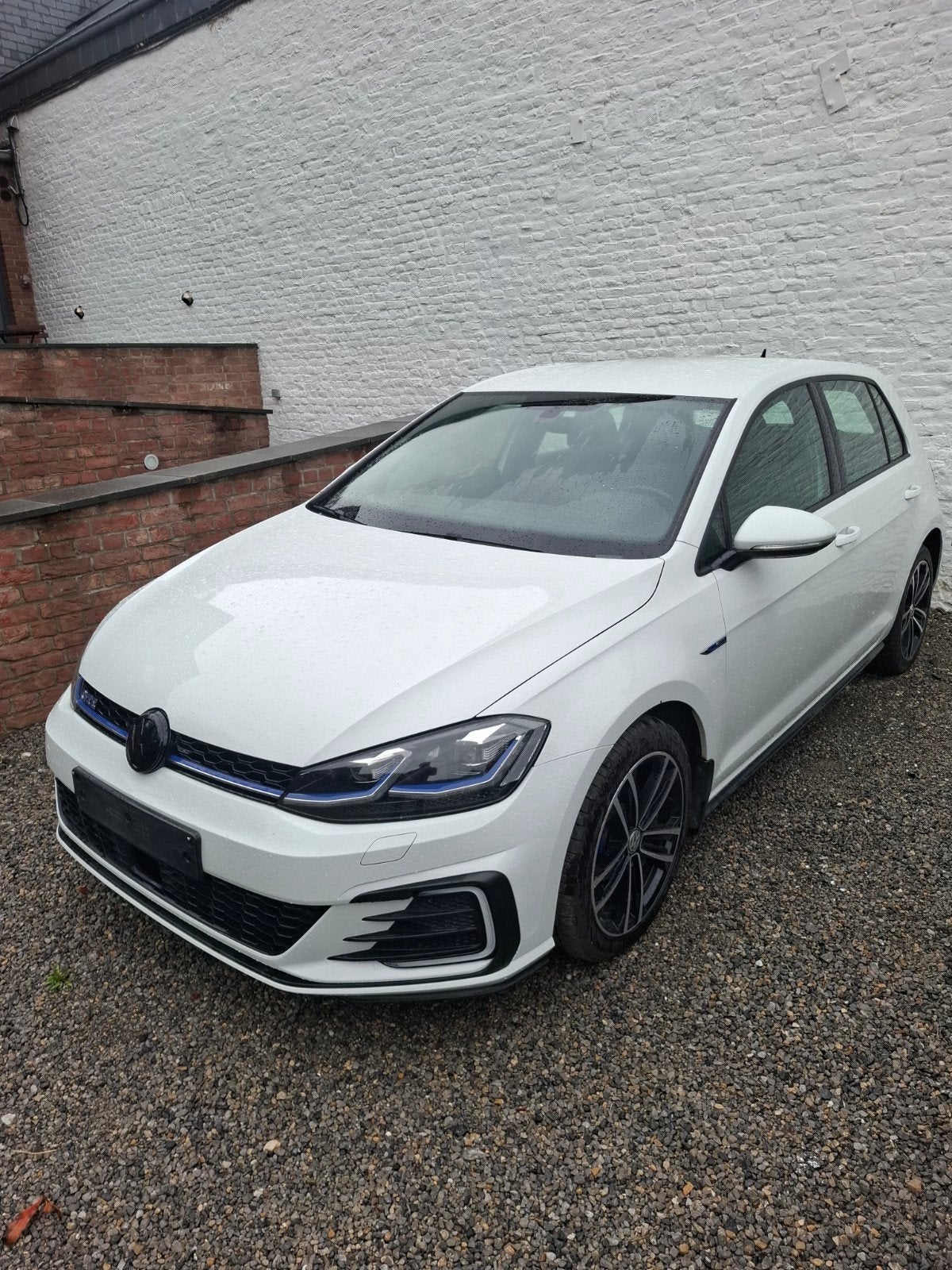 VW golf 7 GTE essence hybride rechargeable, Autos, Sièges sport, Achat, 5 portes, Automatique