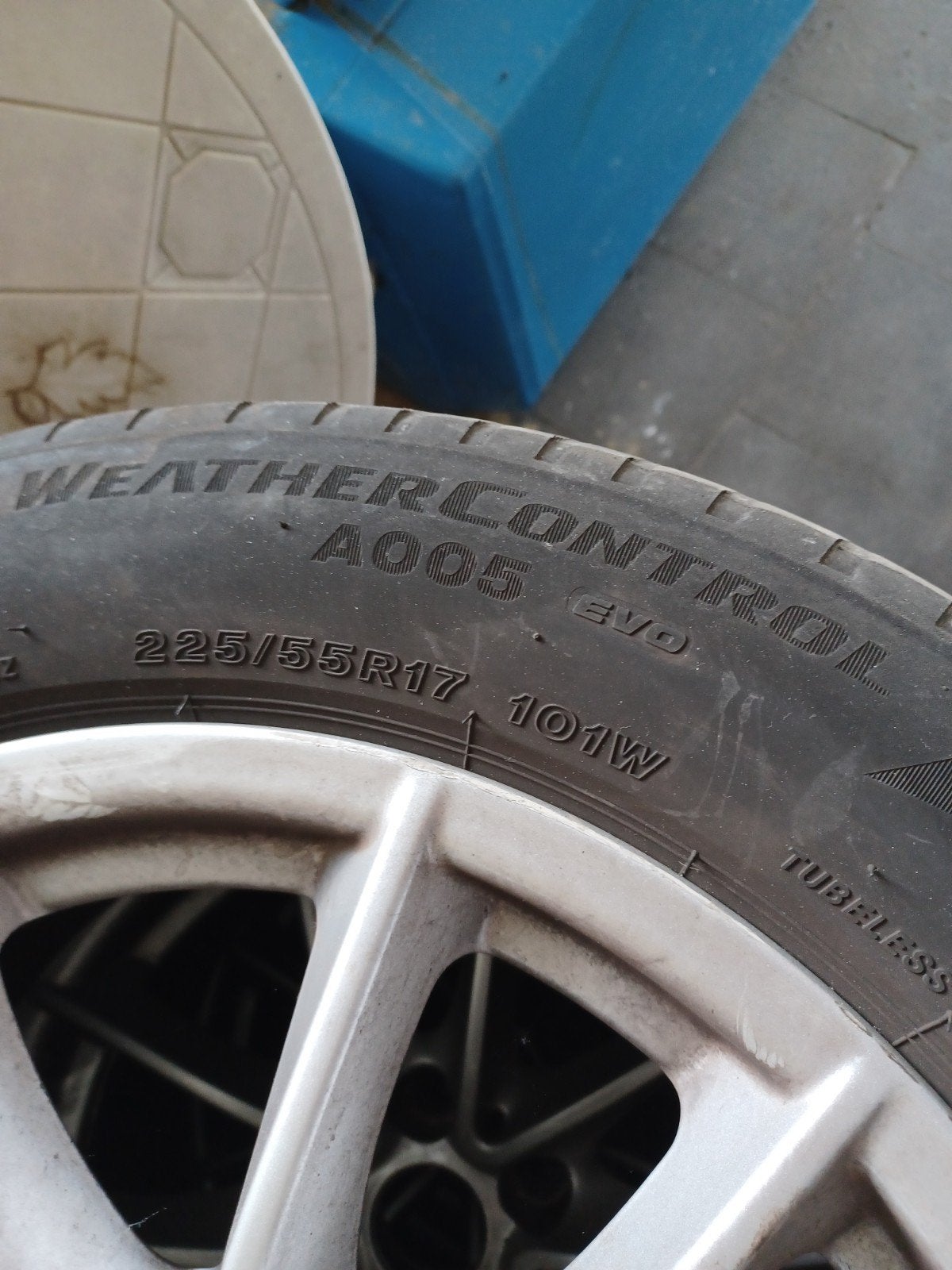 BMW originele velgen met nieuwe bandendruksensoren !, Ophalen, Gebruikt, 17 inch, All Season
