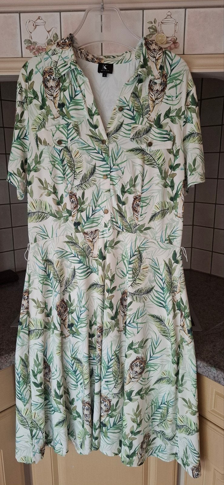 Kleed van K-design maat L ,in prerfecte staat
Ik prerfecte s, Kleding | Dames, Ophalen, Maat 42/44 (L)