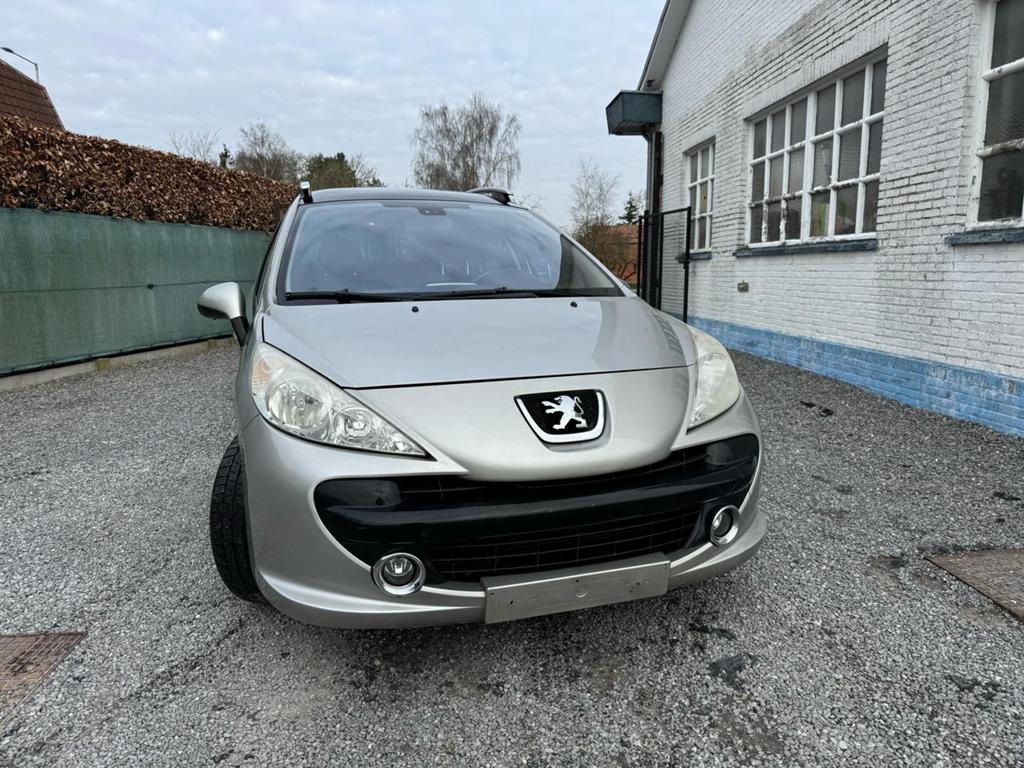 Peugeot 207 sw benzine, Auto's, Automaat, Euro 5, Bedrijf, Break