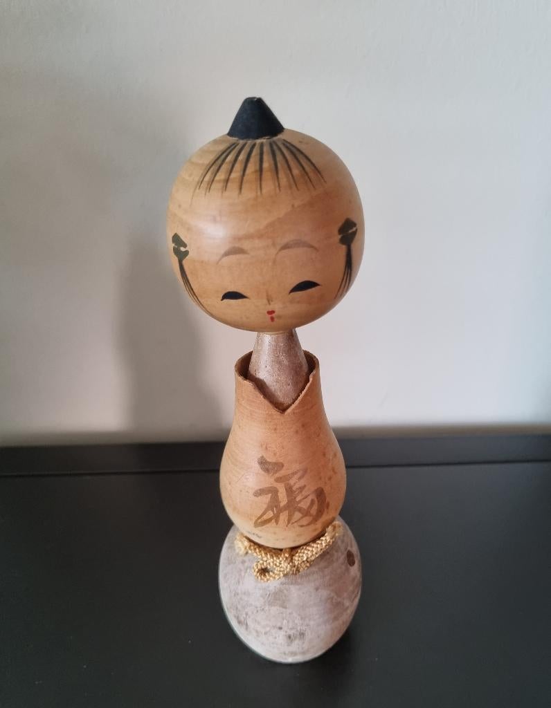 Sosaku Kokeshi vintage, Envoi