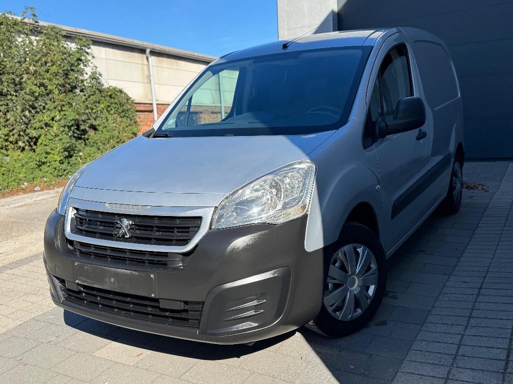 PEUGEOT PARTNER 1.6 DIESEL 2016 LICHTE VRACHT EURO 6B WEINIG, Auto's, Stof, Euro 6, 4 cilinders, 1600 cc