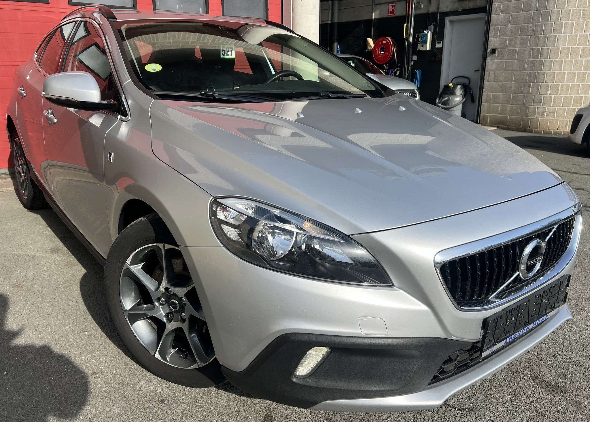 Volvo V40 Cross Country 2.0 D2 Ocean Race + NAVI + CUIR, Auto's, Volvo, Gebruikt, 4 cilinders, 1969 cc, 120 pk