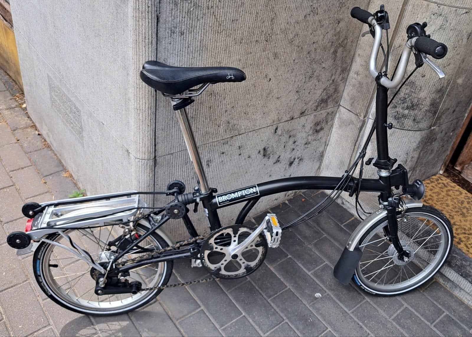 brompton vélo pliable 6 vitesses et porte-bagage arrière, Enlèvement, Comme neuf, Brompton, Vitesses