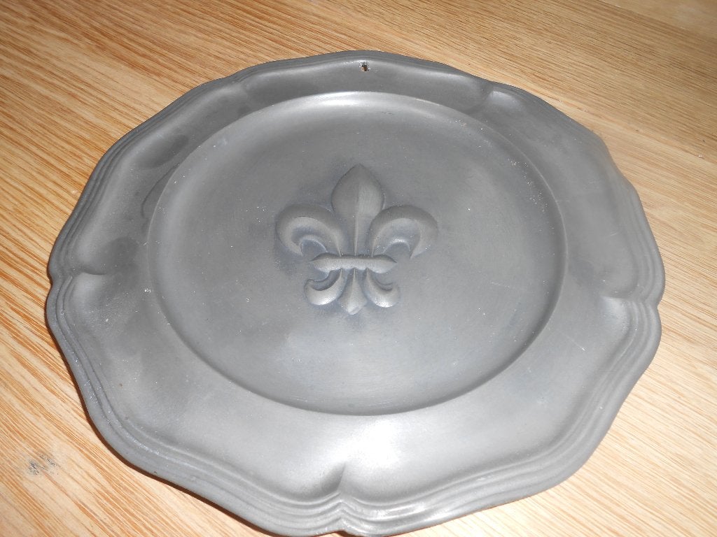 !!! Tinnen!!! Bord van 23 cm + wapenschild, Antiek en Kunst, Antiek | Tin, Ophalen