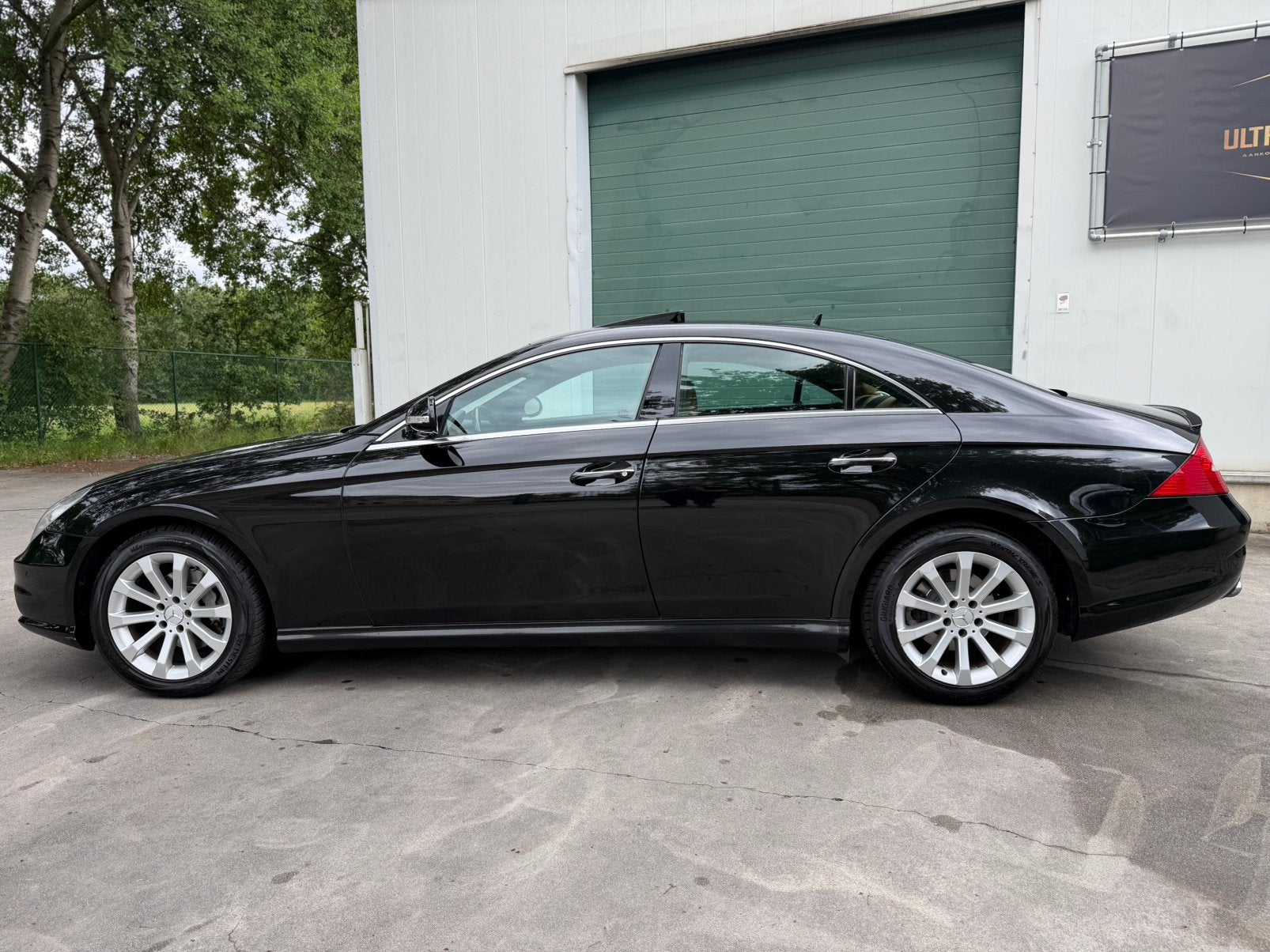 Mercedes CLS 320 CDI AMG Pakket/Designo/1ste Eigenaar, Auto's, Mercedes-Benz, Automaat, https://public.car-pass.be/vhr/d0e8981f-fdd7-46d0-b807-5459b3209cd5