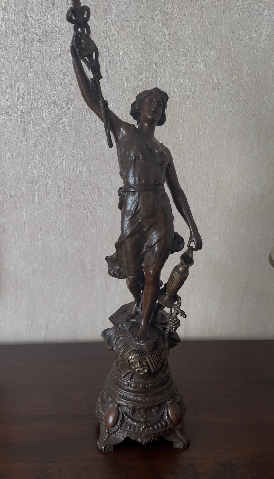 4 statues décoratives en bronze, Enlèvement, Bronze