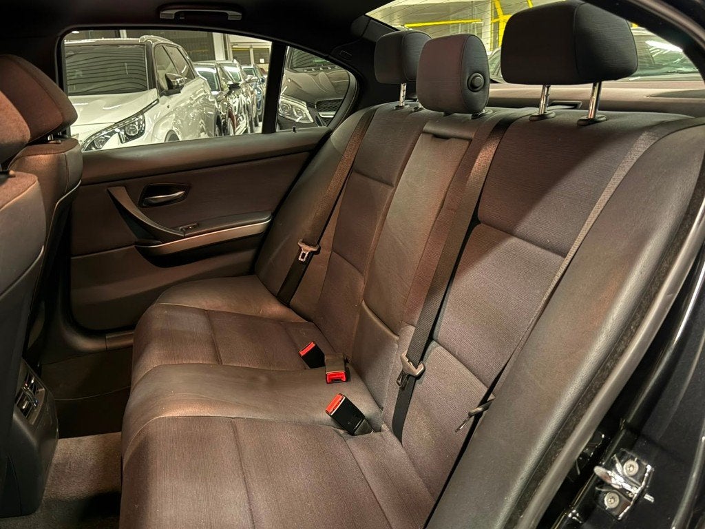 BMW 318i 87.000km Benzine 2.0i 95kW Euro 4, Auto's, BMW, https://public.car-pass.be/vhr/344b1937-5533-4eeb-882d-38020afa86a7, Leder