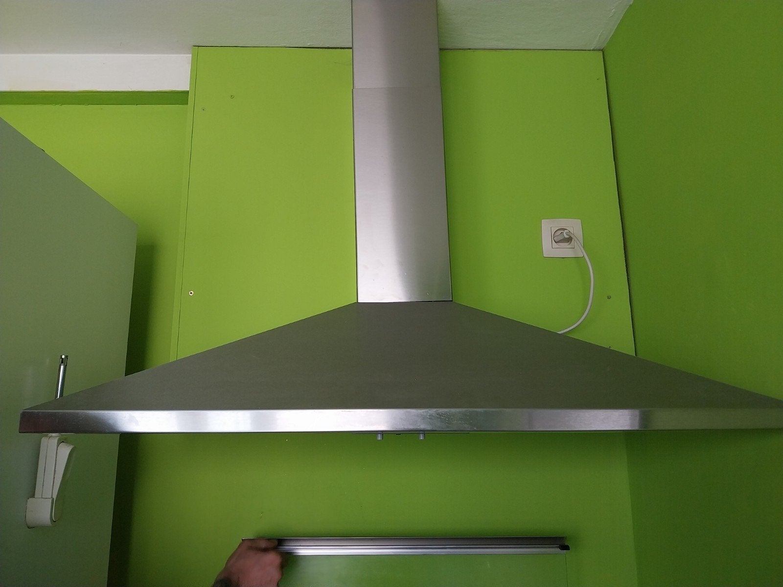 Hotte zanussi. Grise, Enlèvement, Comme neuf, Autoportant, Hotte murale