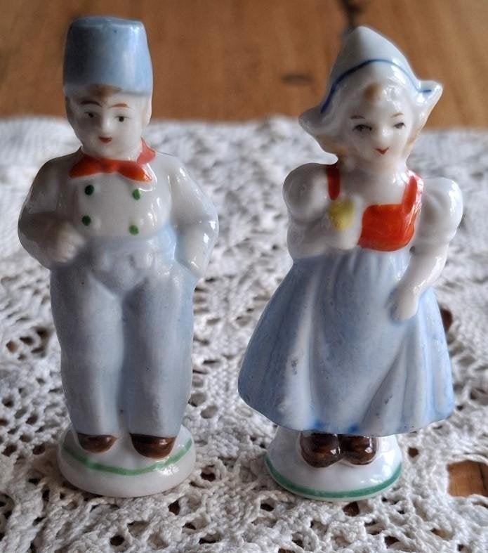 Vintage mini Hollands boertje en boerinnetje beeldjes, Antiek en Kunst, Ophalen of Verzenden