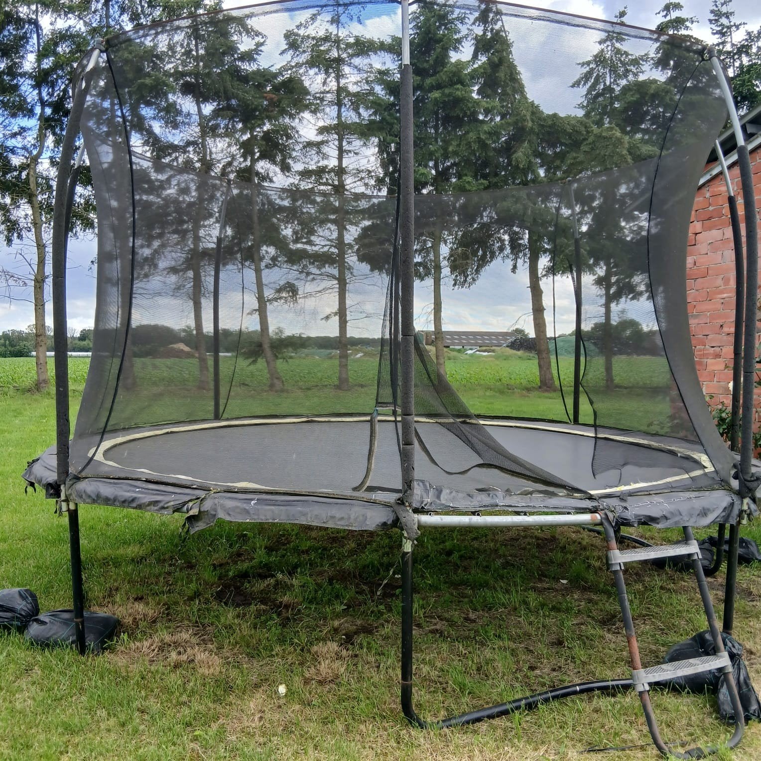 Salta trampoline, Ophalen