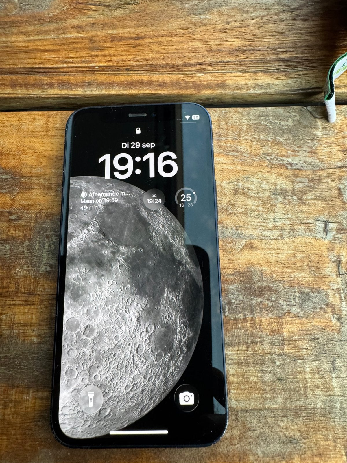 I phone 12 mini in zeer goede staat, Telecommunicatie, Gebruikt, Zwart, Ophalen of Verzenden, 79 %