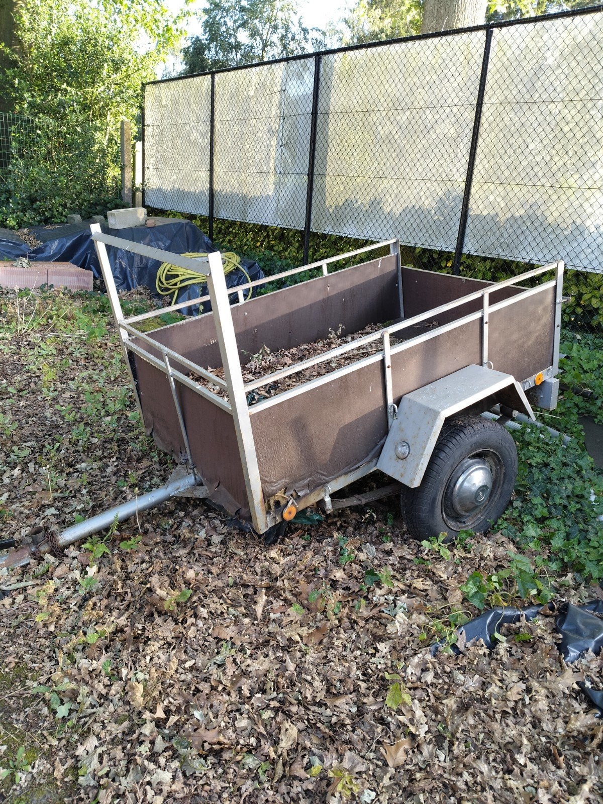 Remorque Aanhangwagen, Ophalen