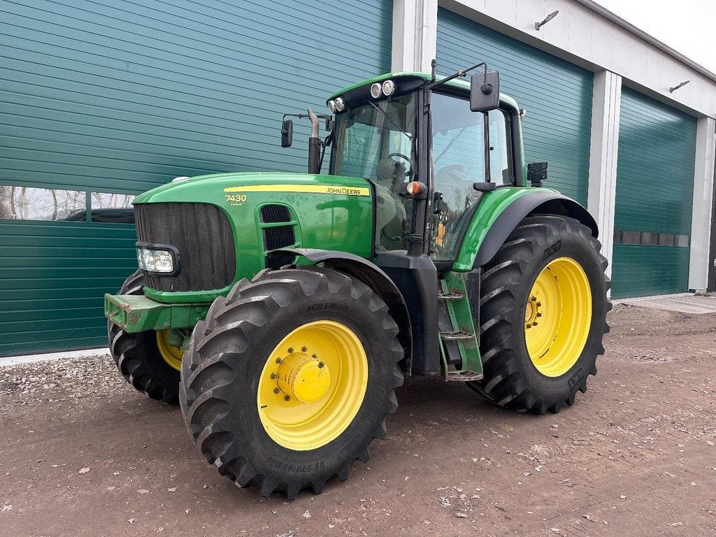 John Deere 7430 PowerQuad - Good tyres, Plus de 160 ch, John Deere