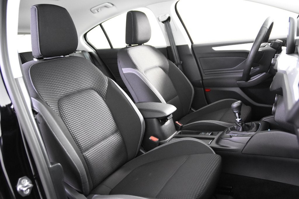 Ford Focus Connected *1ste Eigenaar*Navigatie*, Auto's, Ford, 116 g/km, Stof, 1350 kg, Zwart