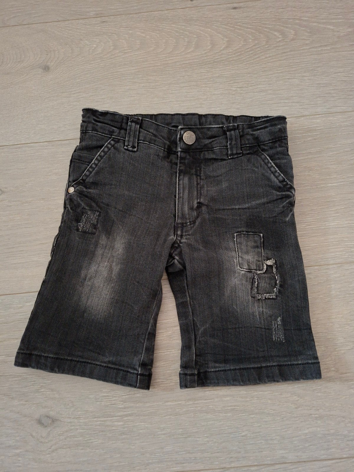 jeans short M110, Ophalen of Verzenden, Zo goed als nieuw, Jongen, Broek