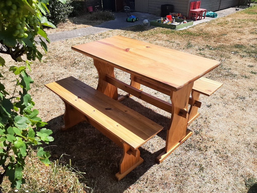 Houten tafel met 2 banken, Ophalen, Gebruikt, 100 tot 150 cm, 50 tot 100 cm