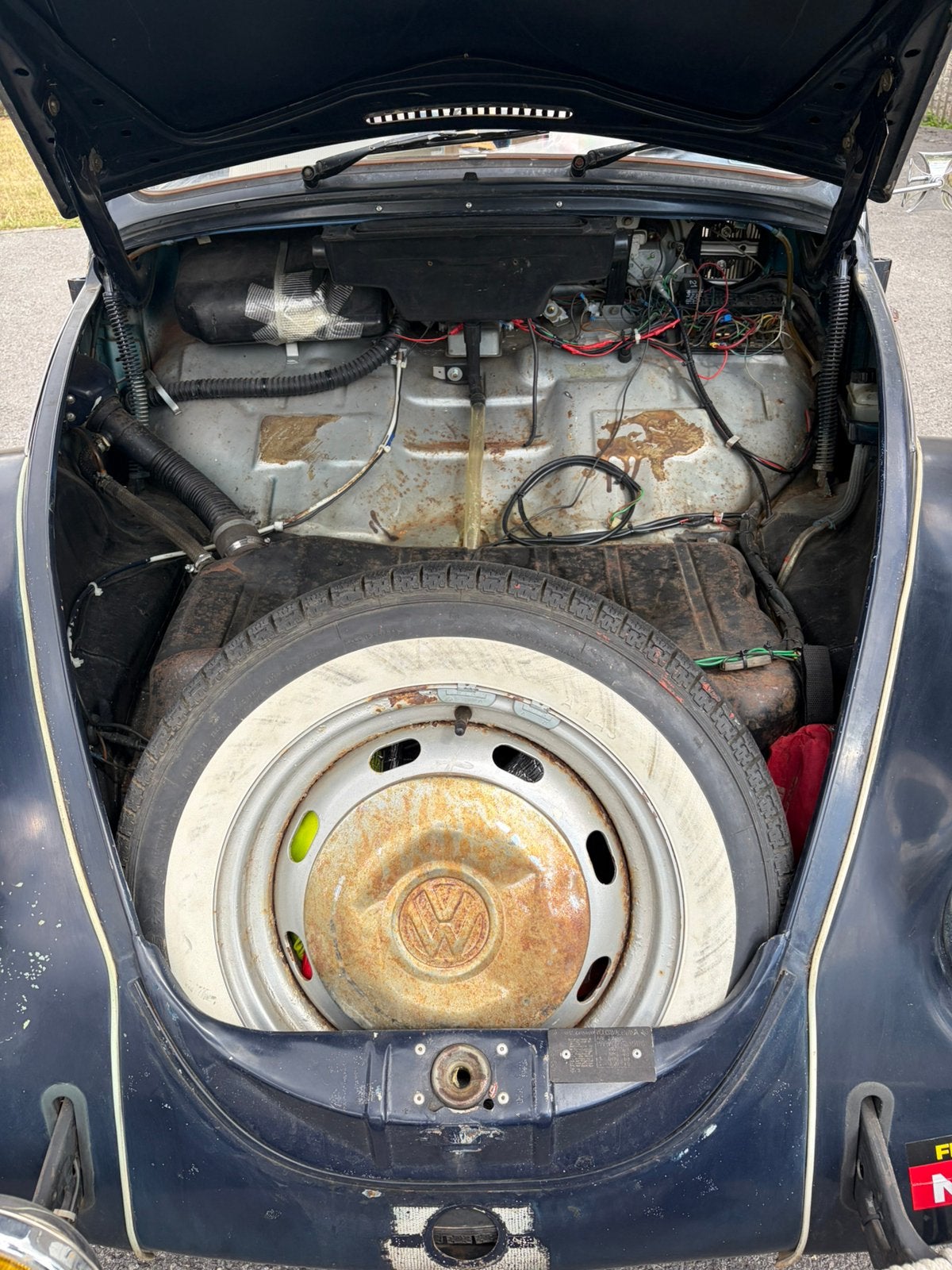 VW Beetle uit 1981, foto 11