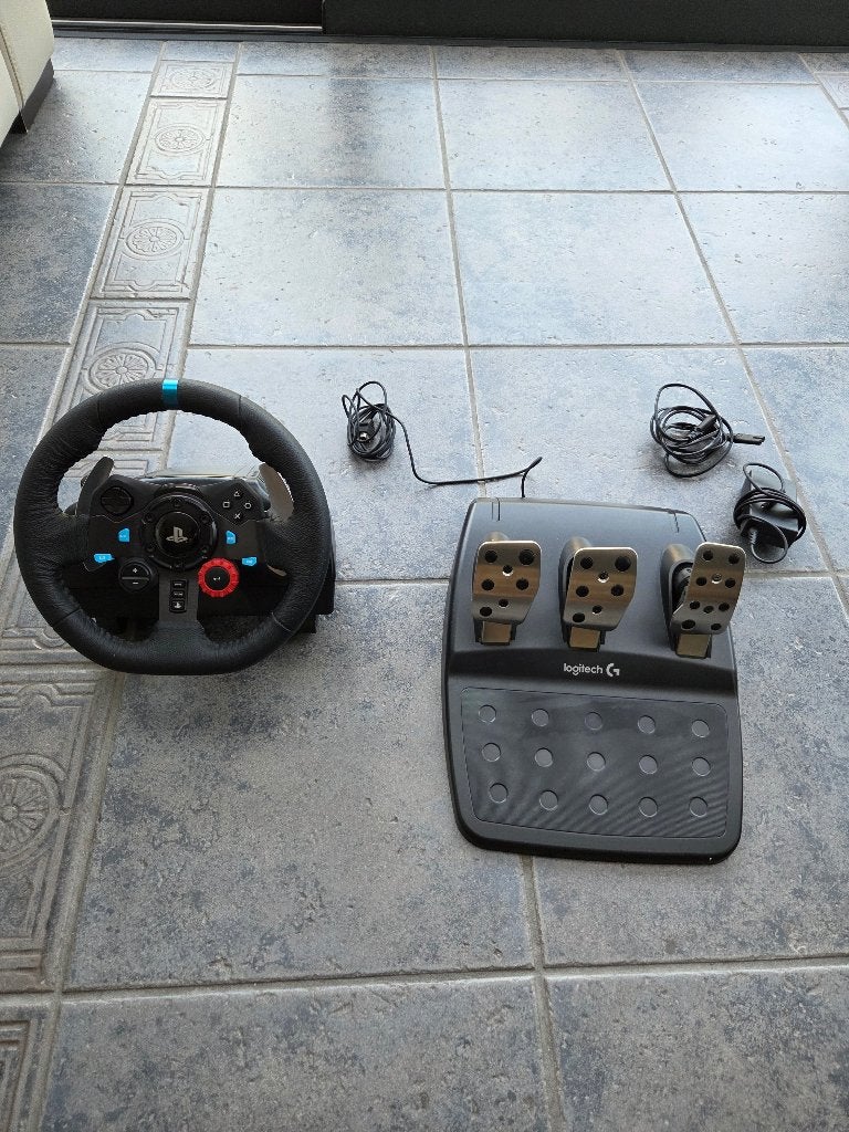 Logitech G29 stuur + pedalen, Ophalen, Racestuur, PlayStation, Zo goed als nieuw