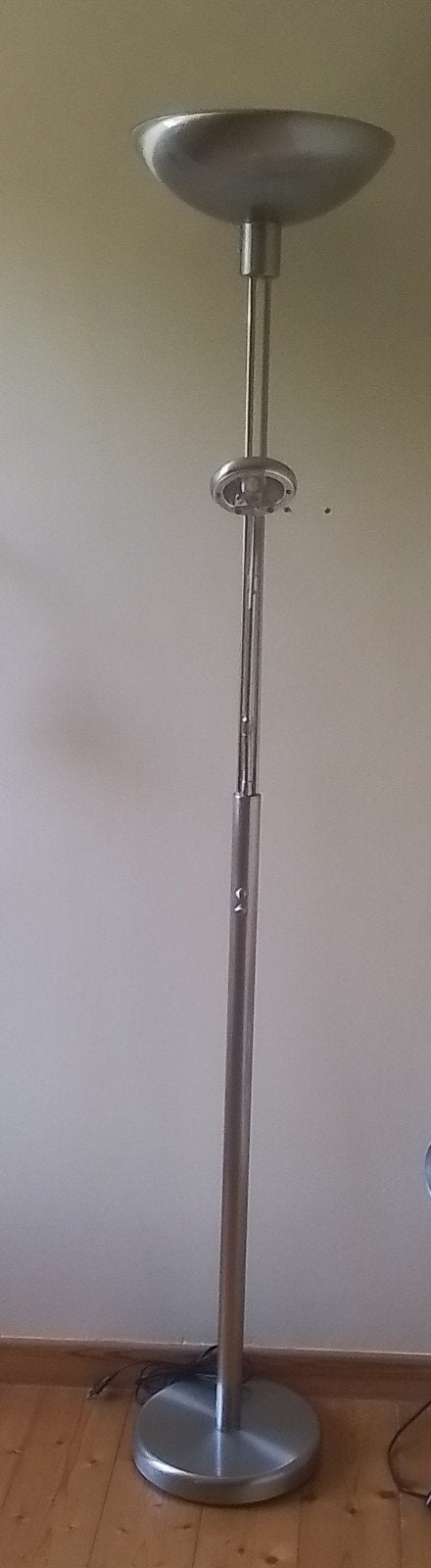 Lampe sur pied avec lisseuse, Maison & Meubles, Métal, Gris
