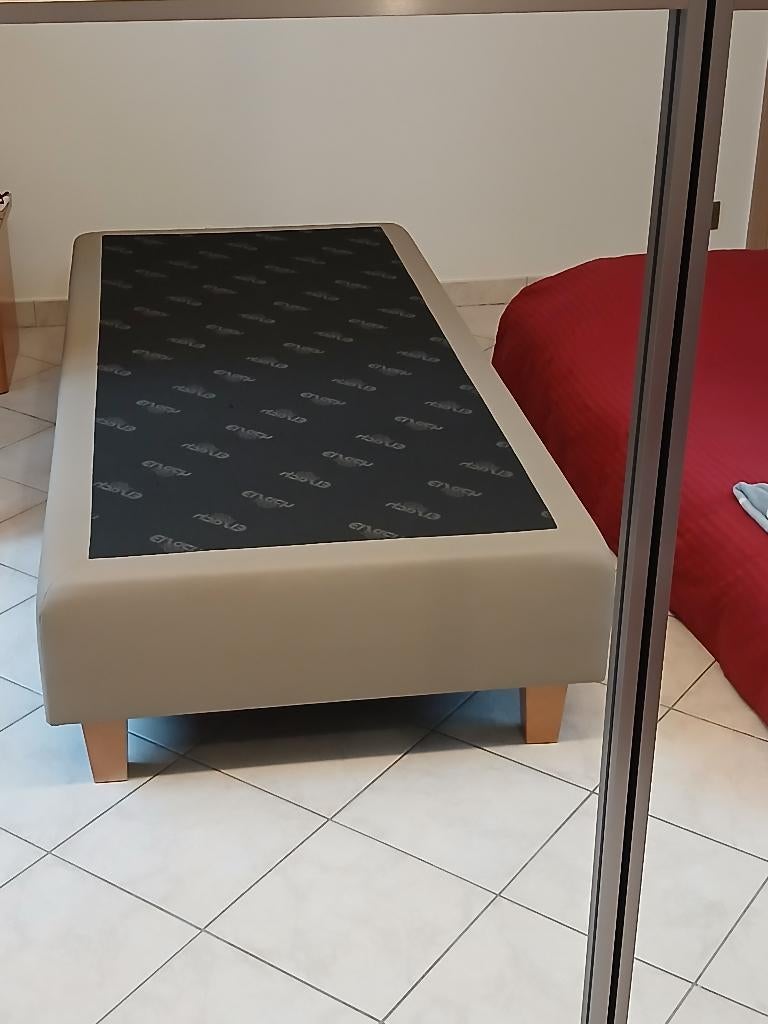 Boxspring 1 persoon, Huis en Inrichting, Slaapkamer | Boxsprings, Gebruikt, 90 cm, 200 cm, Eenpersoons, Ophalen