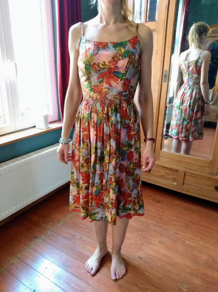 Vintage kleedje, Kleding | Dames, Maat 38/40 (M), Overige kleuren, Ophalen of Verzenden, Zo goed als nieuw