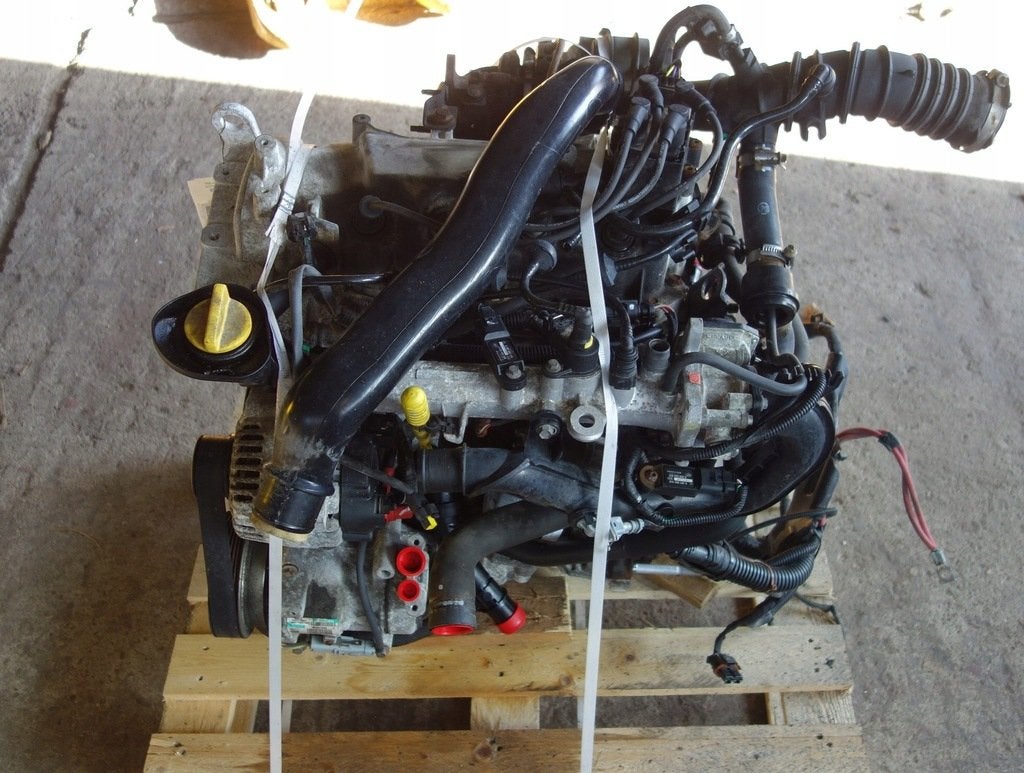 Moteur D4F786 Complet CLIO RENAULT