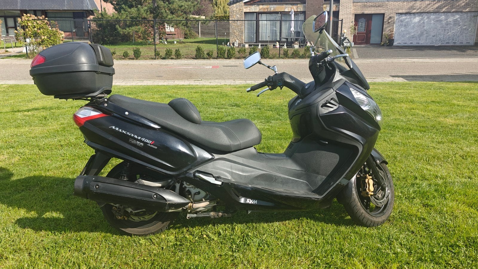 sym maxsym 400i ABS 15700KM GEKEURD VOOR VERKOOP, Vélos & Vélomoteurs, Utilisé, Enlèvement, 400 cm³