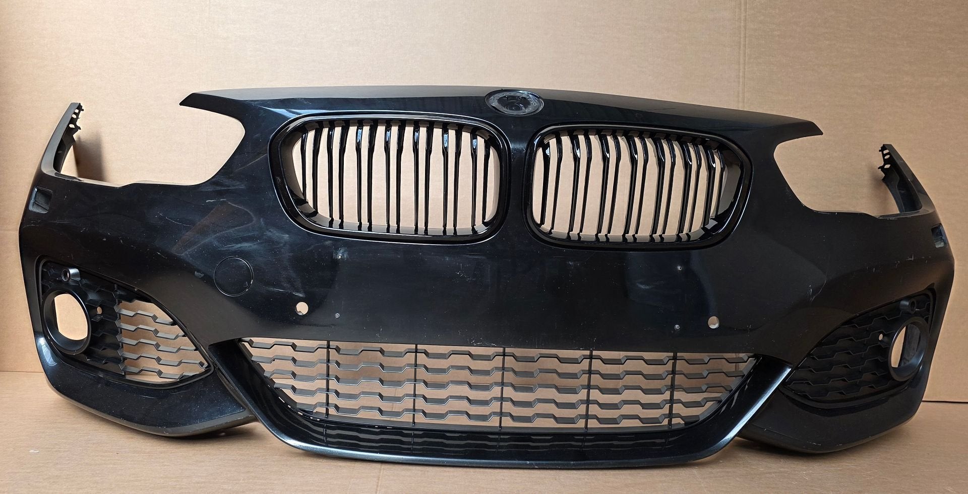 Voorbumper BMW 1 Serie F20 F21 LCI M TECH SPORT 51118060283, Auto-onderdelen, Gebruikt, -, Voor, Ophalen of Verzenden