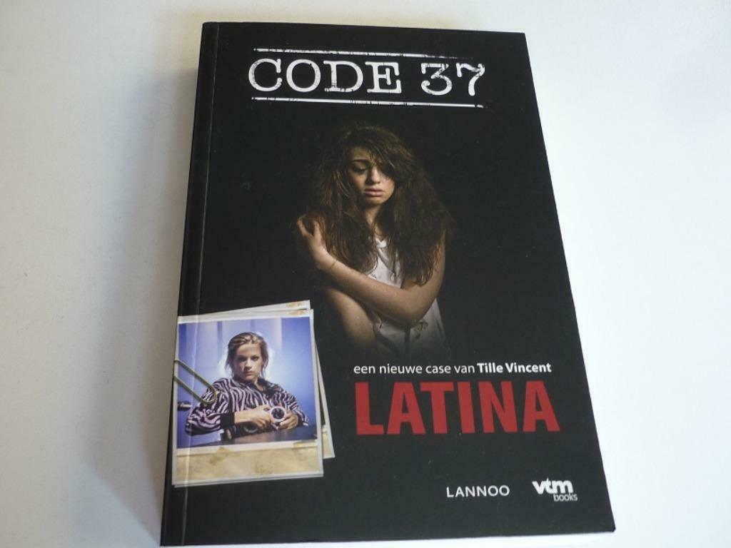 Code 37 Latina, Boeken, Ophalen of Verzenden, Zo goed als nieuw, Tille Vincent, België
