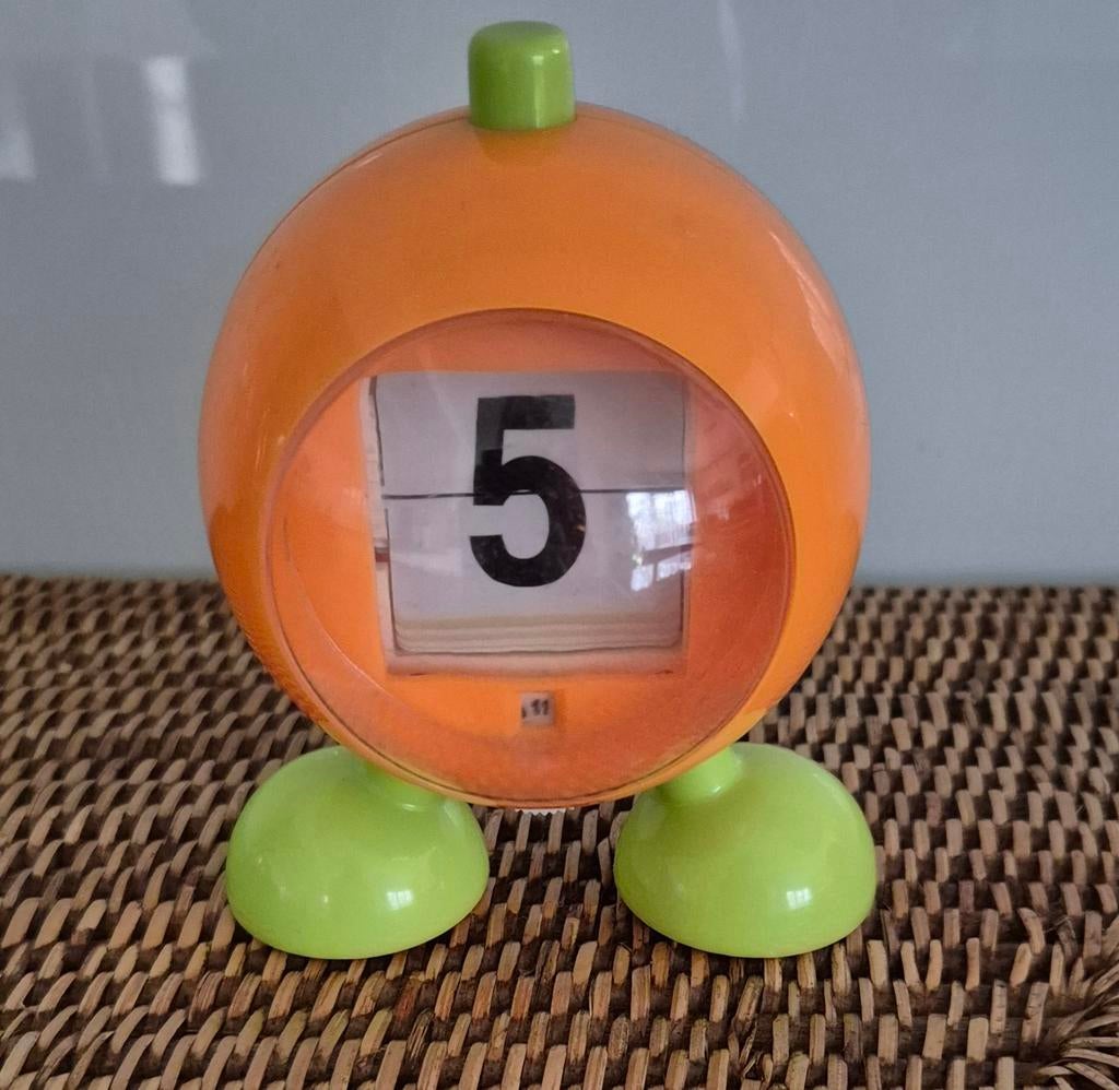 Vintage Flip kalender, Ophalen