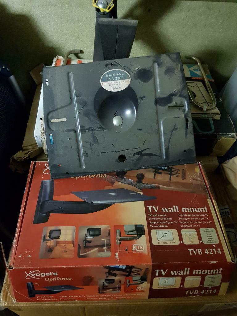 Tv wall mount vogels, Ophalen, Zo goed als nieuw