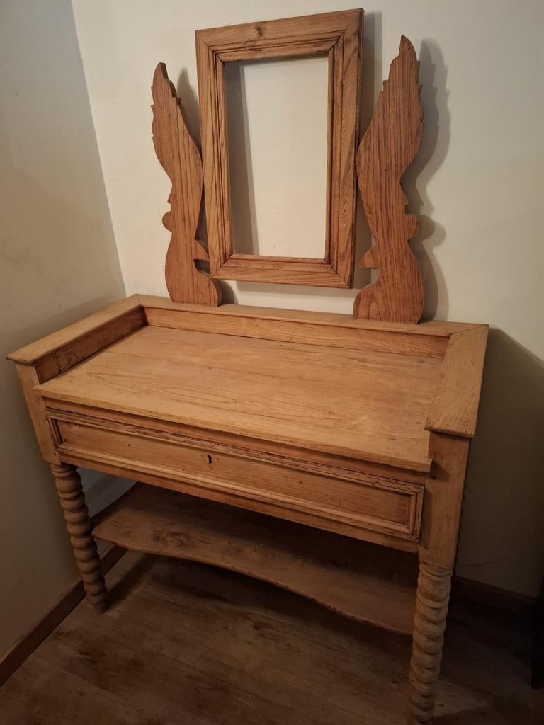 Kaptafel en bed, Ophalen, Zo goed als nieuw