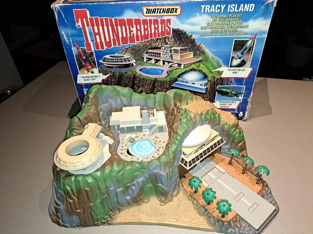 Thunderbirds Tracy Island Matchbox, Collections, Enlèvement ou Envoi, Utilisé