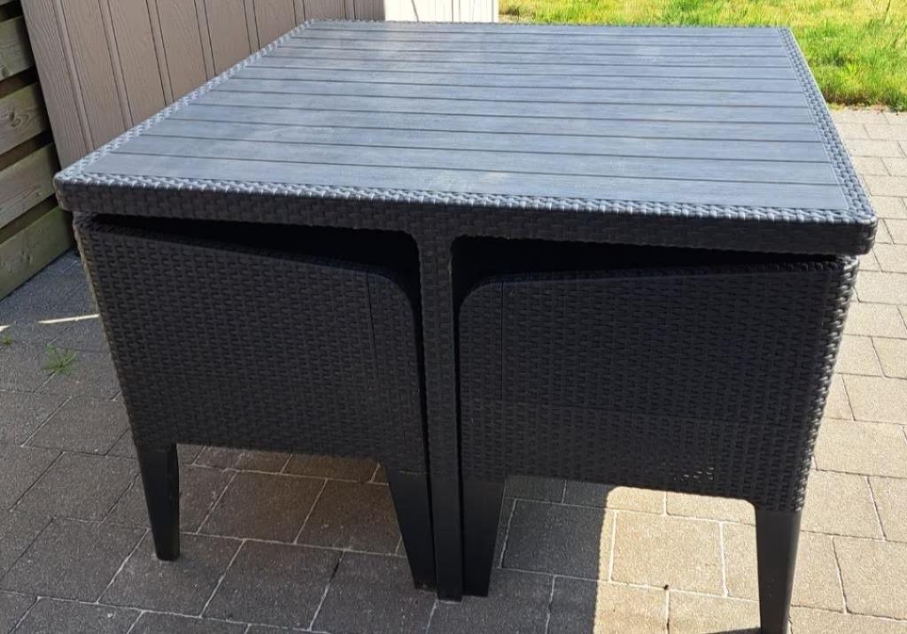 Tuinmeubel, Tuin en Terras, Tuinsets en Loungesets, Ophalen, 4 zitplaatsen, Kunststof, Zo goed als nieuw