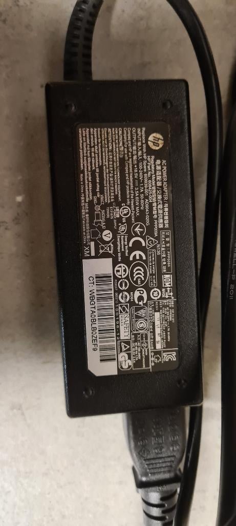 Lader HP zie foto's, Ophalen, Gebruikt, Hp