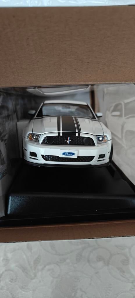 Ford Mustang Boss 302 tweedehands uit het jaar 2013, Hobby en Vrije tijd, Ophalen of Verzenden, Nieuw, Auto, Overige merken