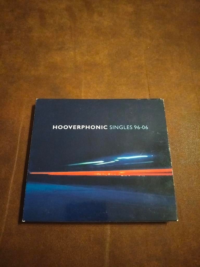 Cd + dvd Hooverphonic - singles 96-06, Enlèvement ou Envoi, Utilisé, Coffret