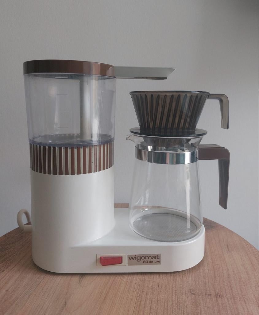 Vintage Wigomat 60 Deluxe koffietoestel + thee-accessoire, Café moulu, Utilisé, Tuyau à Vapeur, Enlèvement