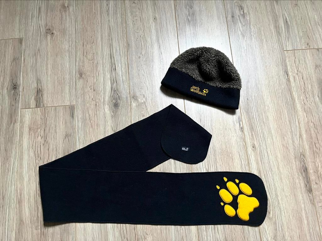 Setje muts en sjaal Jack Wolfskin kids, Enfants & Bébés, Vêtements enfant | Bonnets, Écharpes & Gants, Utilisé, Bonnet, Garçon